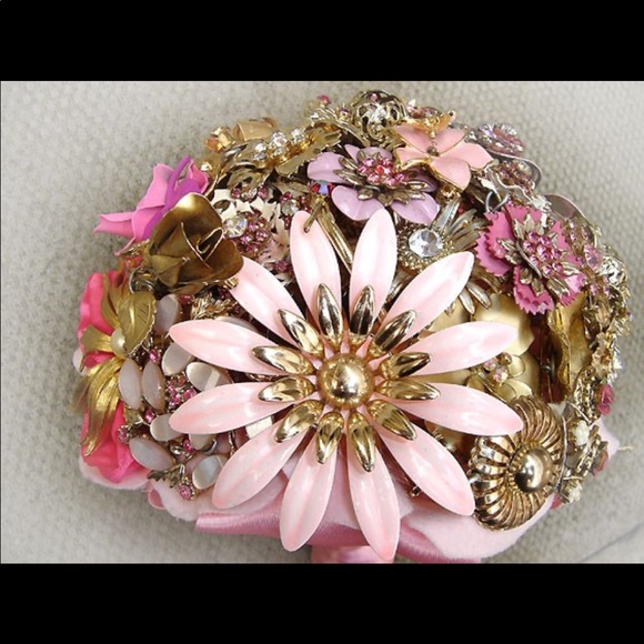 Bridal Bouquet - Picture 6 of 8